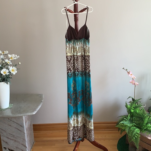 Unique print maxi dress - Picture 3 of 3